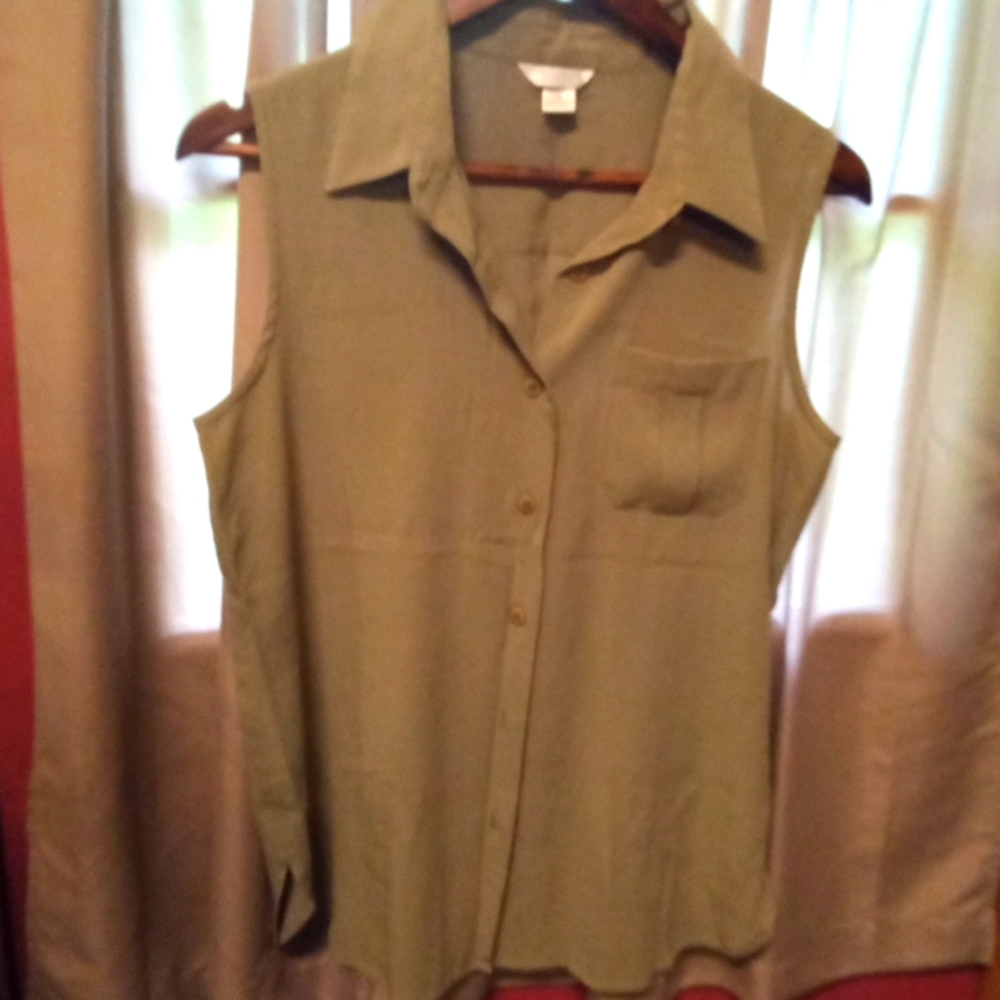 Christopher and Banks sleeveless tunic
